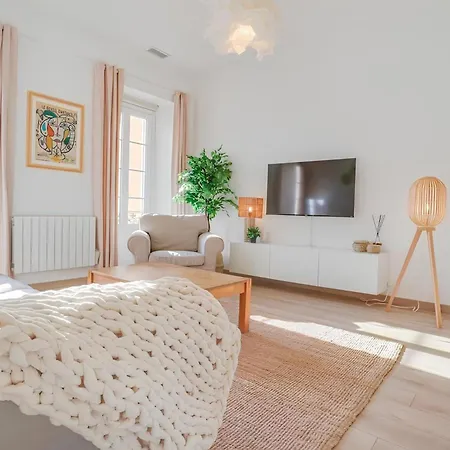 Apartment Magnifique Appartement, Plein Centre, Cozy Menton